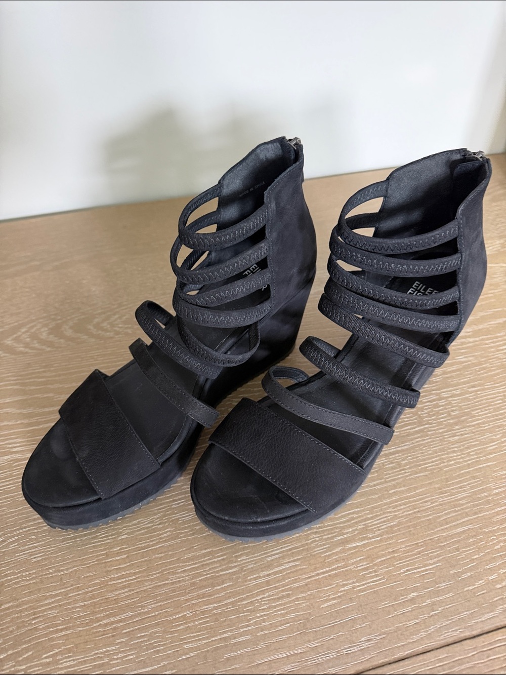 Eileen Fisher
Black Strappy Gladiator Wedge Sandals